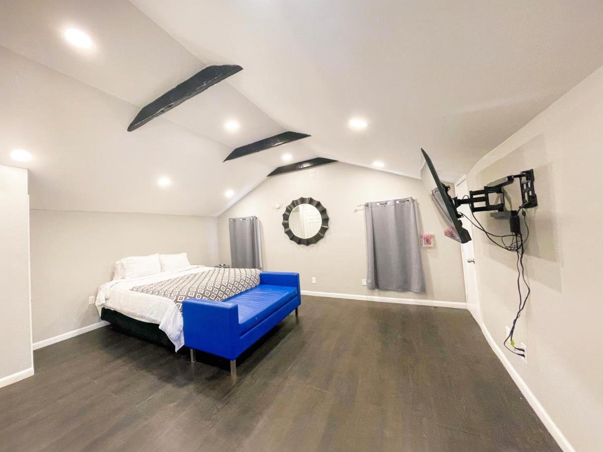 Penn Lodge Hotel & Suites Philadelphia - Bensalem Esterno foto