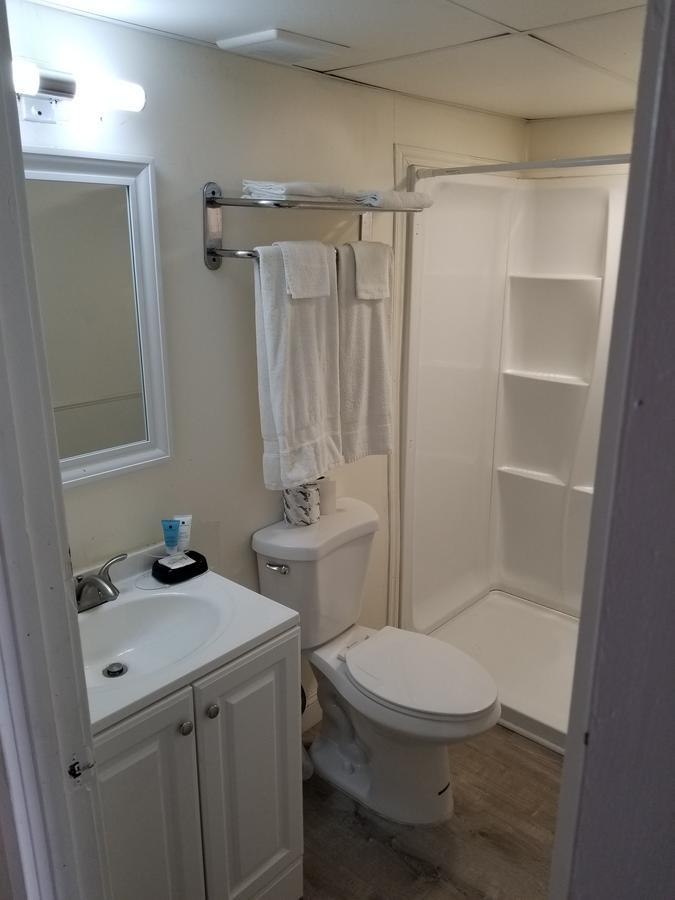 Penn Lodge Hotel & Suites Philadelphia - Bensalem Esterno foto
