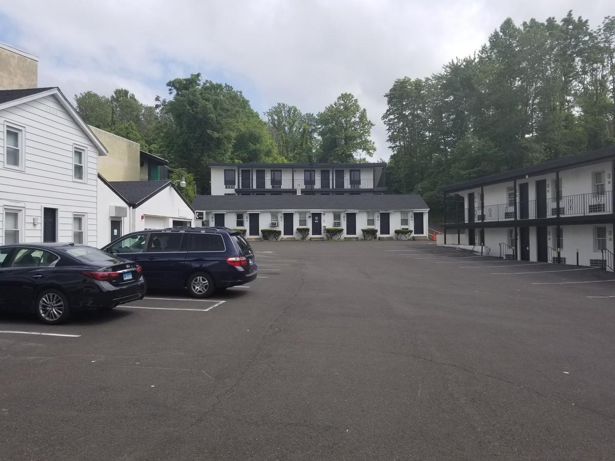 Penn Lodge Hotel & Suites Philadelphia - Bensalem Esterno foto